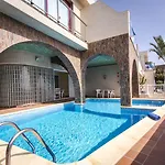 Atalaya De Jandia By Livvo * مورو ذيل خابلِ